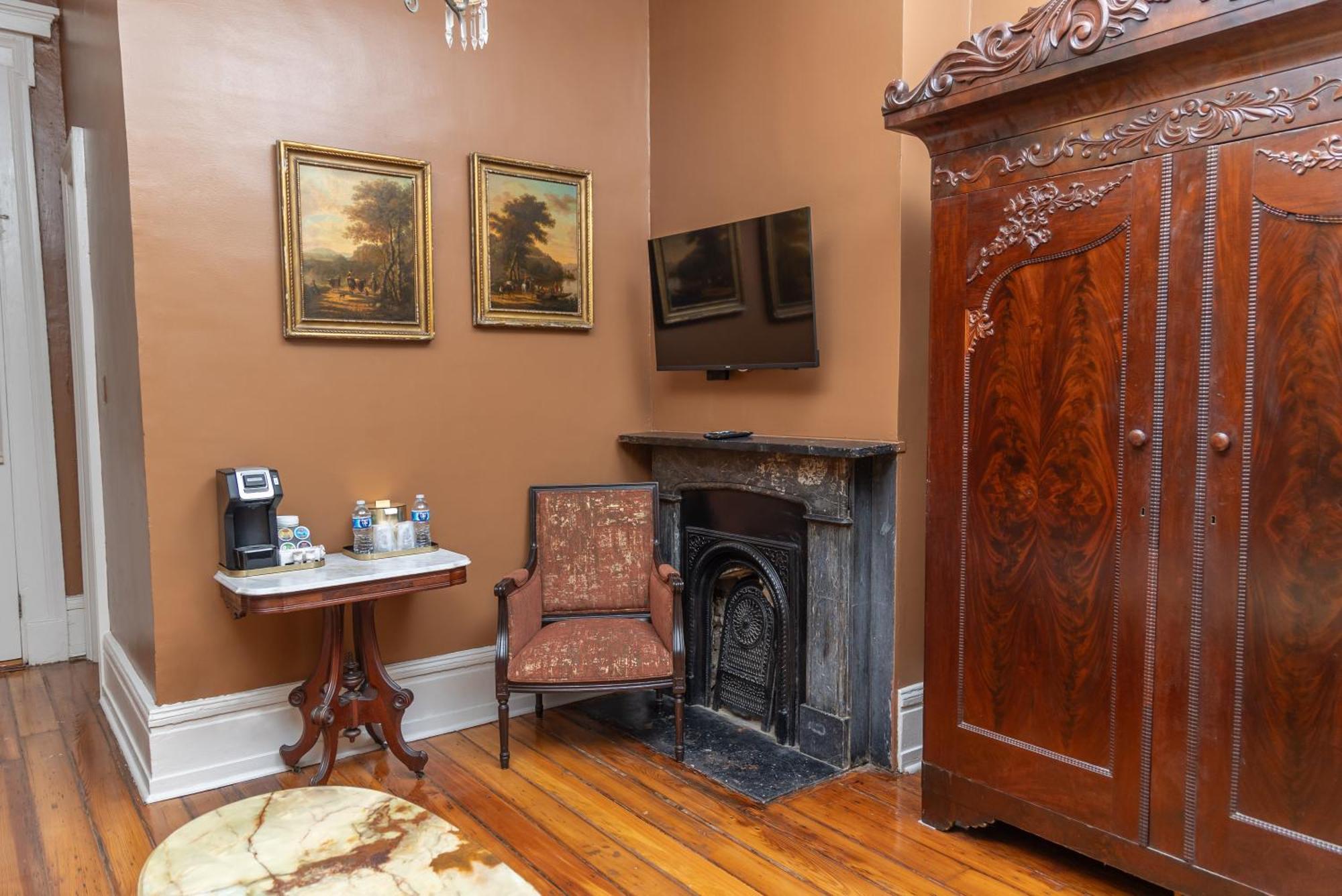 Lamothe House Hotel A French Quarter Guest Houses Property New Orleans Eksteriør bilde